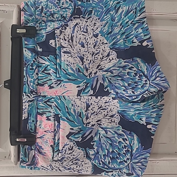Lilly Pulitzer CALLAHAN KNIT SHORT High Tide Navy Party in Paradise *free top - Picture 2 of 3